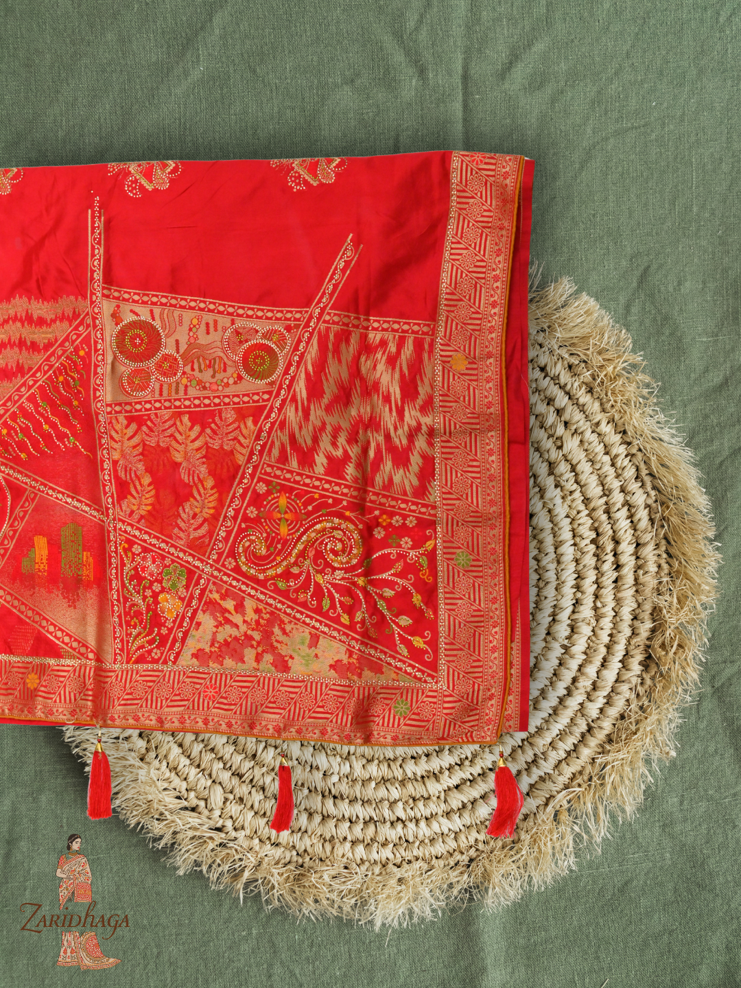 Pure Dola Viscose Saree with Menakari Weaving By Zaridhaga