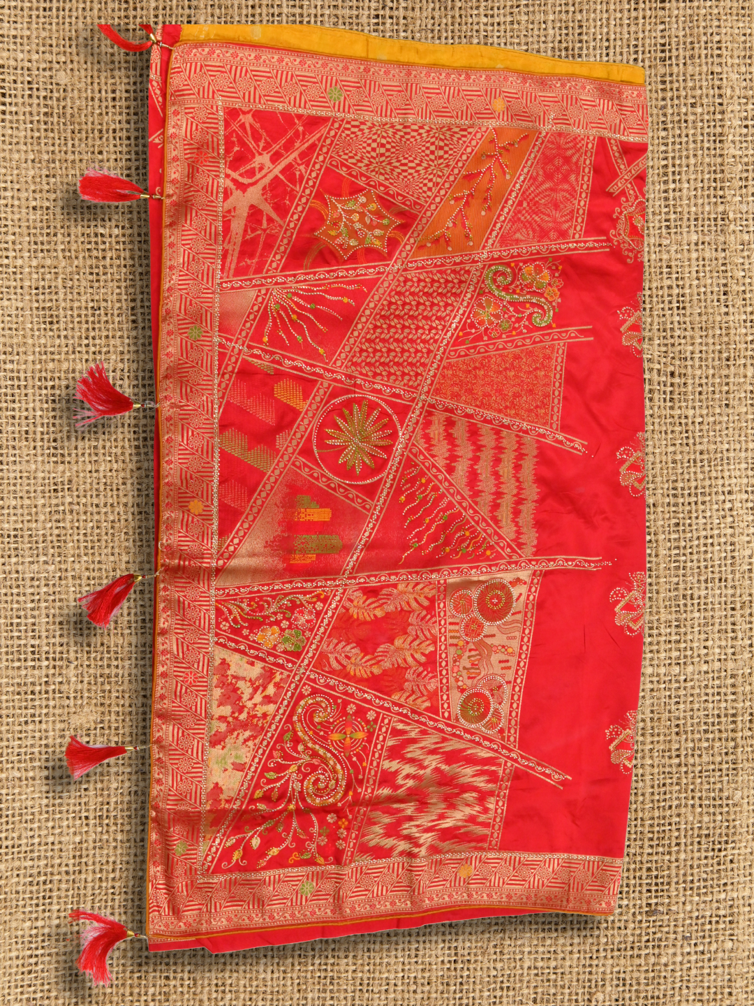 Pure Dola Viscose Saree with Menakari Weaving By Zaridhaga